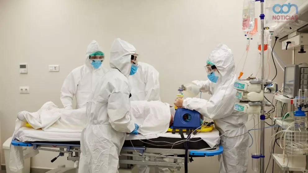 De acuerdo con los primeros reportes, ocho personas, entre ellas médicos y profesionales de la salud se han contagiado de Fiebre Hemorrágica Viral.