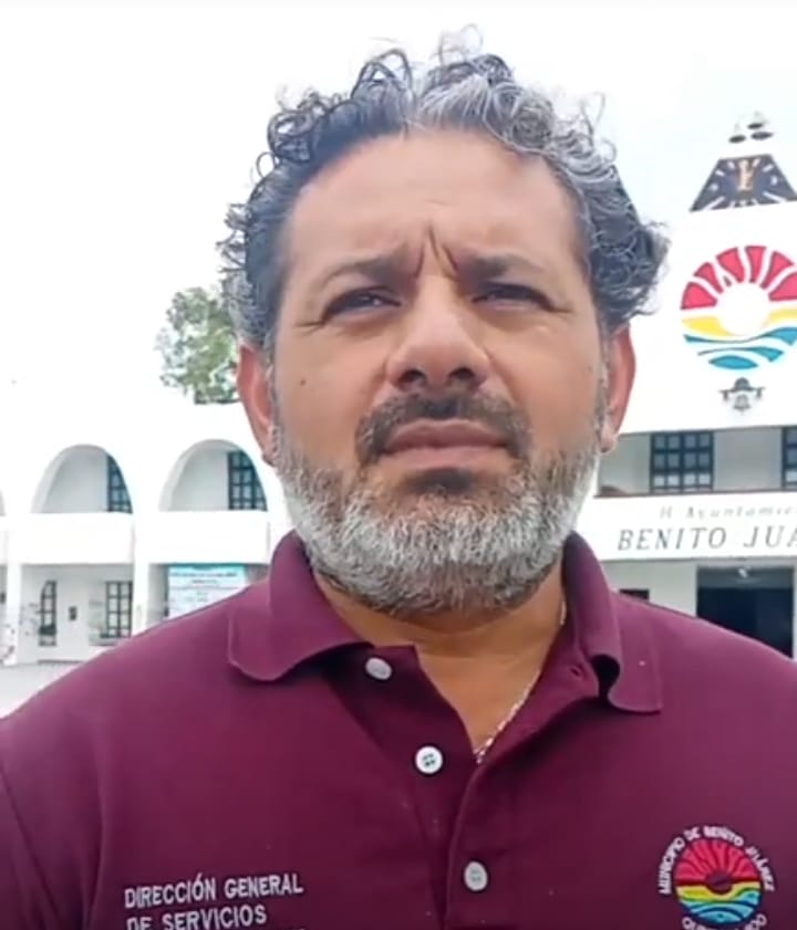 Ante el pronóstico pluvial es para solo 48 horas, 150 empleados realizan limpieza de alcantarillas en Cancún