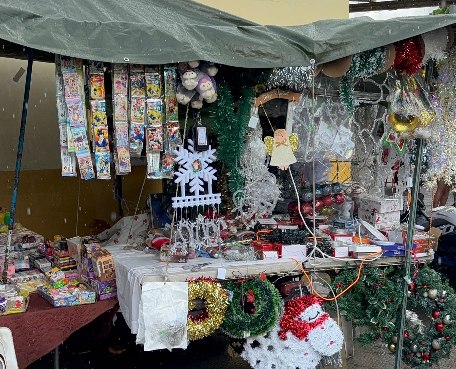 Llega el Espíritu Navideño a Cancún. Empieza la compra de productos navideños.