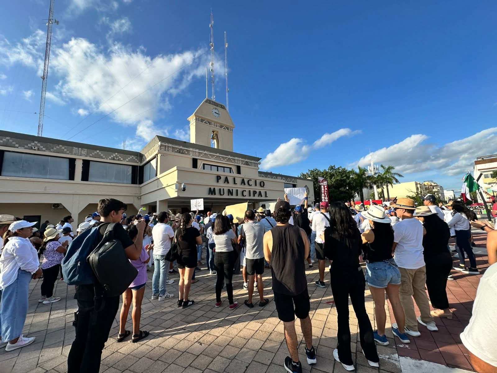 Marcha de la Generación Z en Playa del Carmen