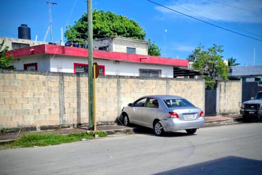 Las autoridades confirmaron que no se registraron personas lesionadas, por lo que no fue necesario el traslado de los involucrados a un hospital