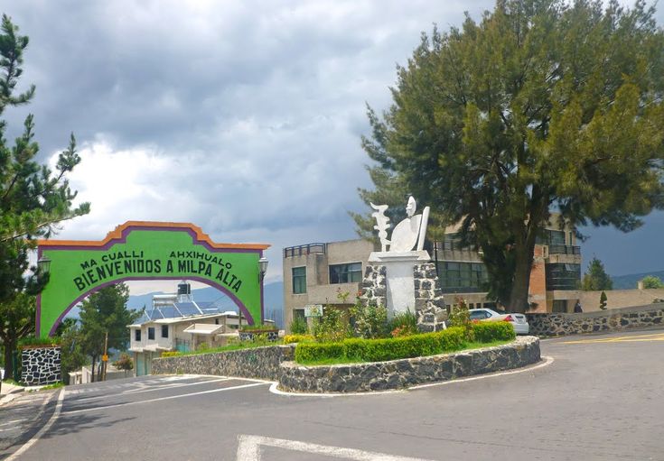 Policías de la Ciudad de México atoran a dos gota a gota en Milpa Alta