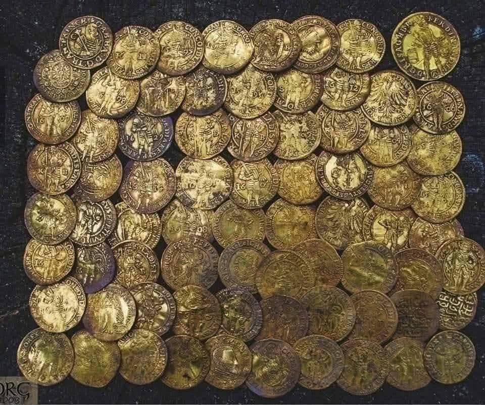 Encuentra "tesoro" en obra de alcantarillado en Sonora