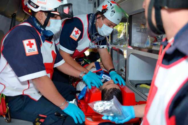 La Cruz Roja reportó 56 atenciones durante el operativo navideño en Cancún, con predominio de choques y emergencias médicas.