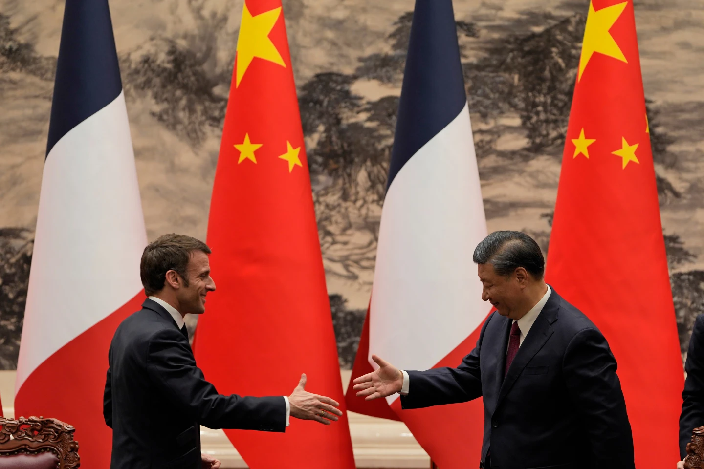 Xi Jinping y Emmanuel Macron