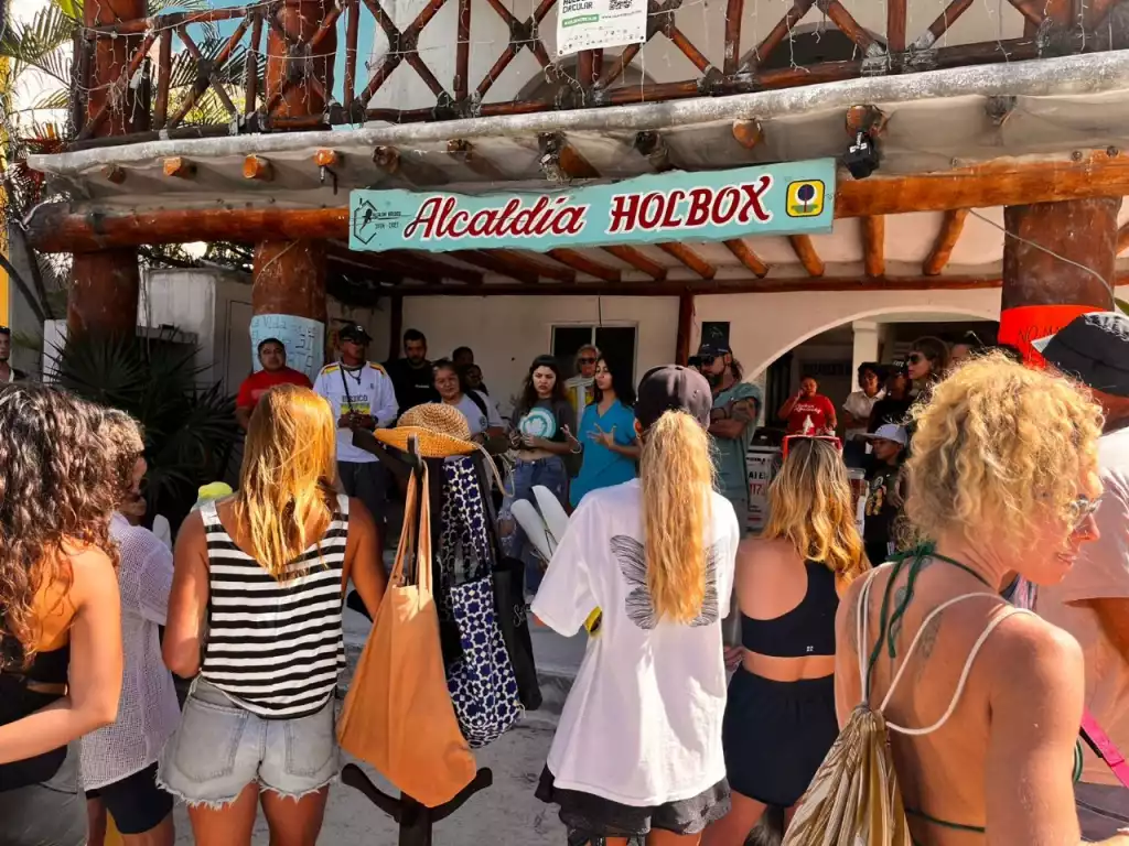 Maltrato Holbox
