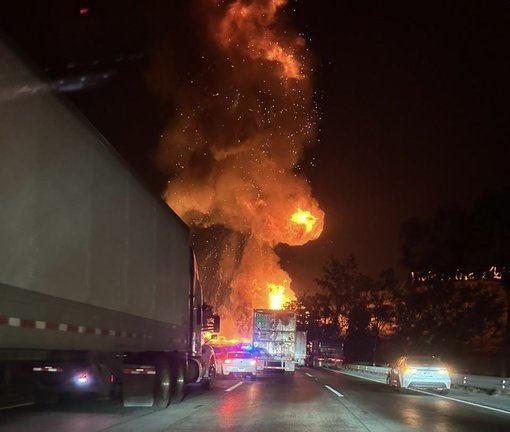 autopista México-Querétaro, explosión de pipa, gas LP, accidente vial, CAPUFE, Guardia Nacional