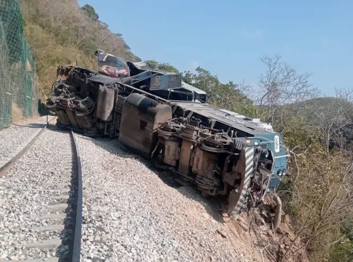 Vinculan a proceso a maquinista y despachador por descarrilamiento del Tren Interoceánico
