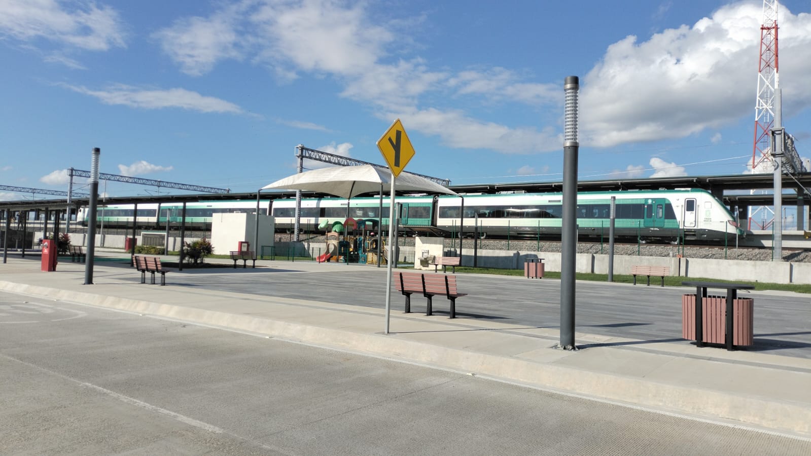 Vandalizaron las vías del Tren Maya rumbo a Chetumal