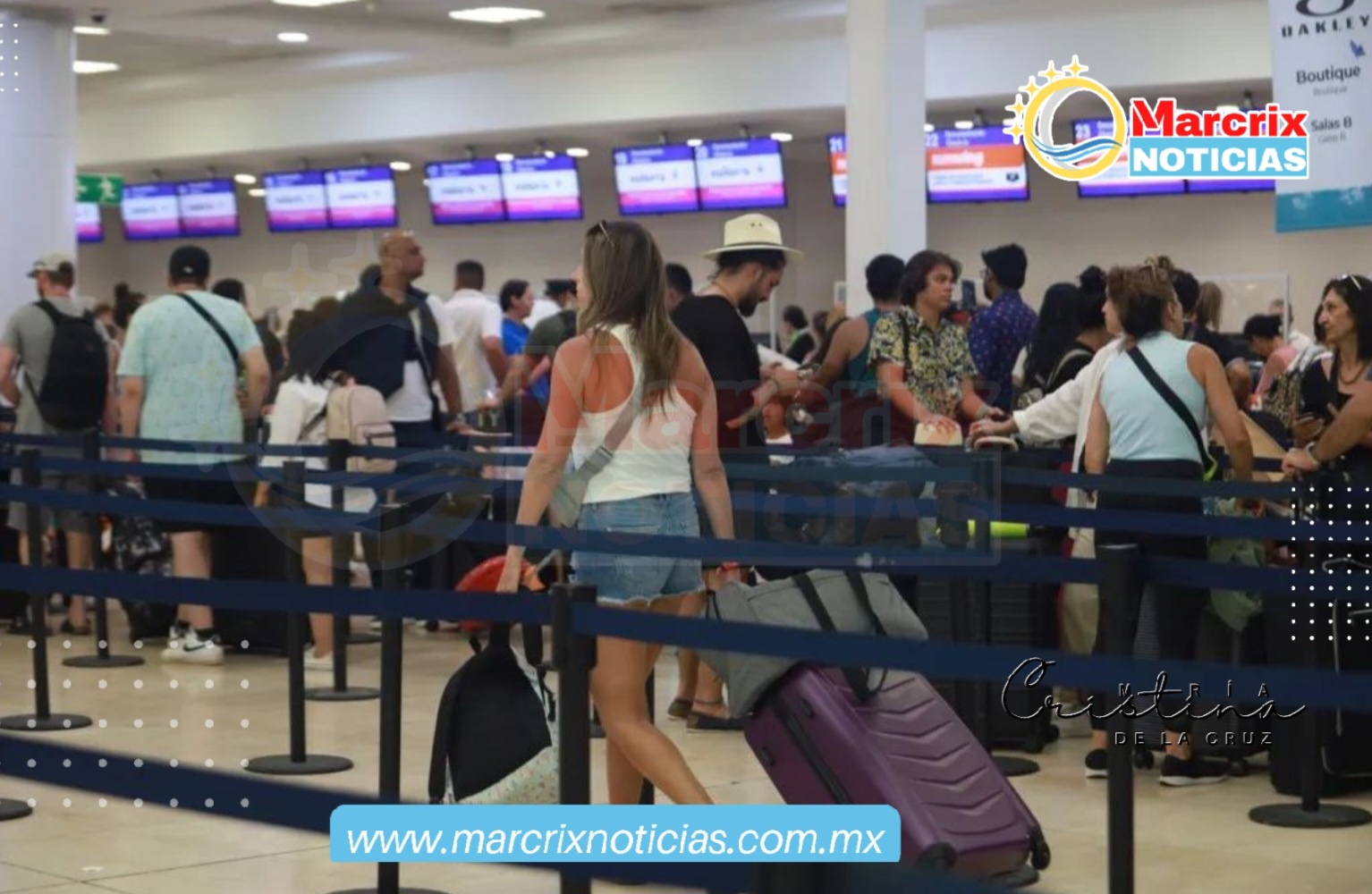 éxodo de vacacionistas en el Aeropuerto de Cancún