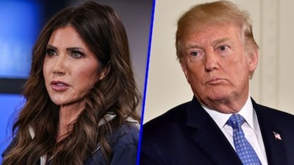 A pesar del contexto, Donald Trump descartó la salida de Kristi Noem del gabinete y aseguró que continuará al frente del Departamento de Seguridad Nacional. “Creo que está haciendo un muy buen trabajo”, señaló el presidente