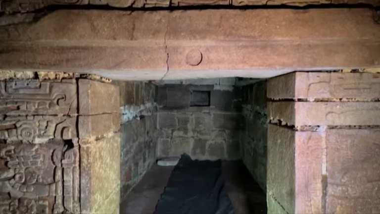 Descubren la Tumba 10 de Huitzo en Oaxaca