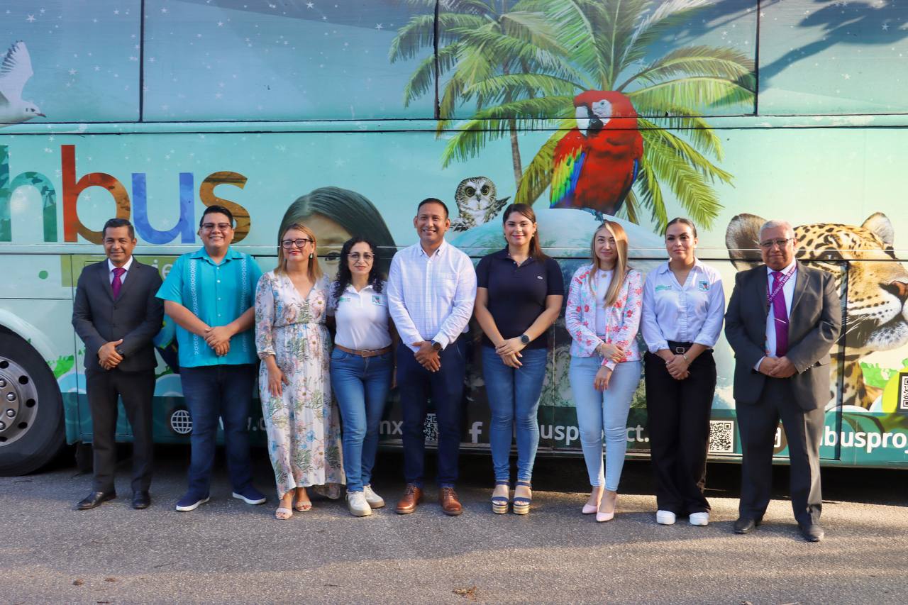 Blanca Merari y Fundación ADO iniciaron “El Dh Bus Project” con talleres y pláticas para niñas y niños de nivel básico