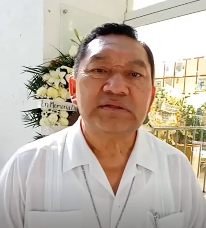 Rector de la Santísima Trinidad pide a los católicos compartir sus experiencias de vida con Monseñor Pedro Pablo para hacer un libro.