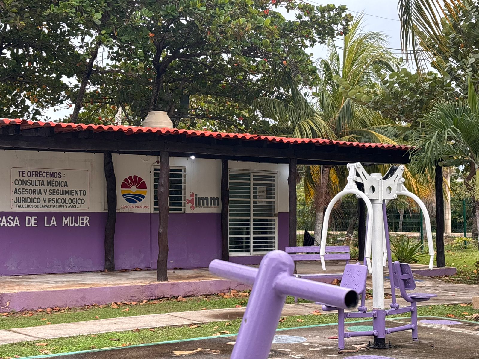 Las personas trans siguen sin recibir la atención médica gratuita en cuestión hormonal