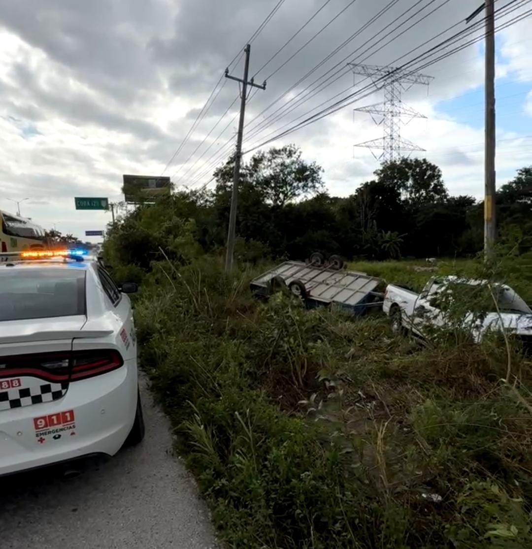 A pesar de lo aparatoso del hecho, el conductor no presentó lesiones que requirieran traslado médico. Elementos de la Guardia Nacional, división Caminos, arribaron al lugar para brindar auxilio