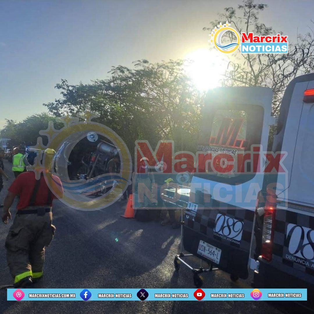 Volcadura en LAzaro Cardenas