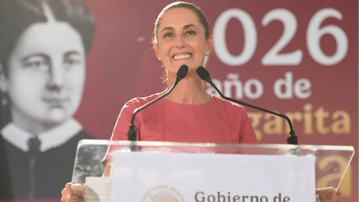 Claudia Sheinbaum anunció una beca para estudiantes universitarios que busca apoyar gastos básicos y transporte escolar.