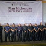 Detienen a mando policial y 10 agentes en Michoacán tras bloqueos vinculados a caída de “El Mencho”