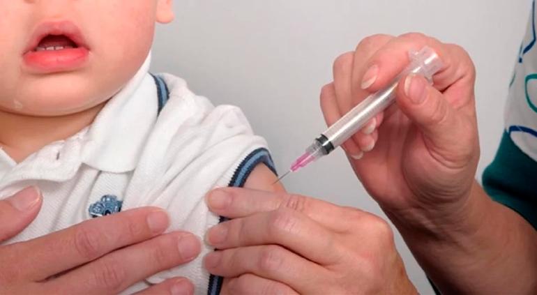 Consulta sedes y horarios para vacunarte contra el sarampión en Cancún durante febrero de 2026