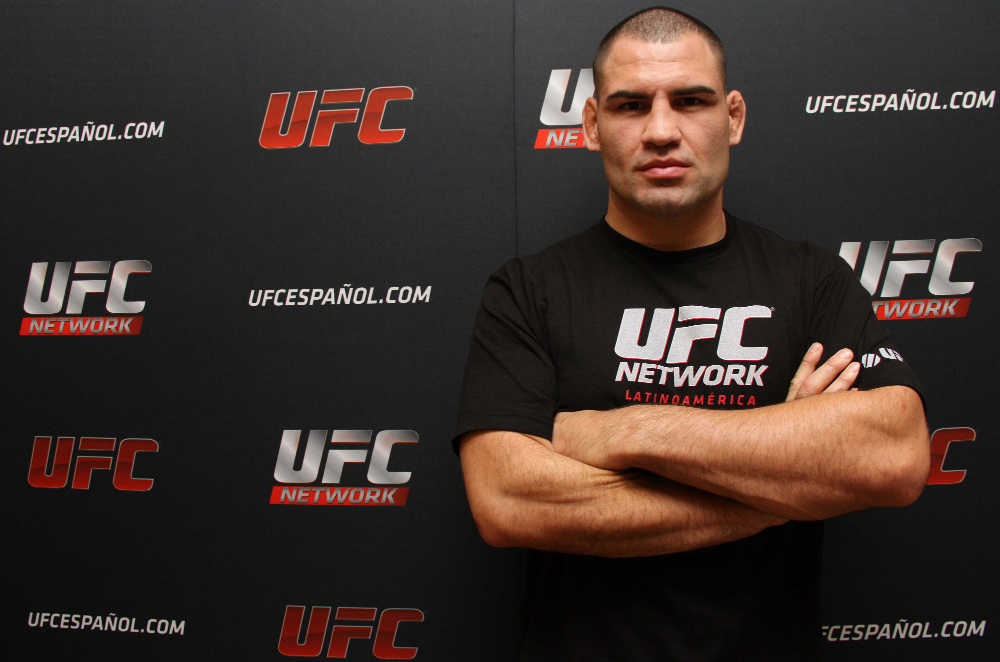 Caín Velásquez sale de prisión y queda en libertad condicional tras caso de 2022