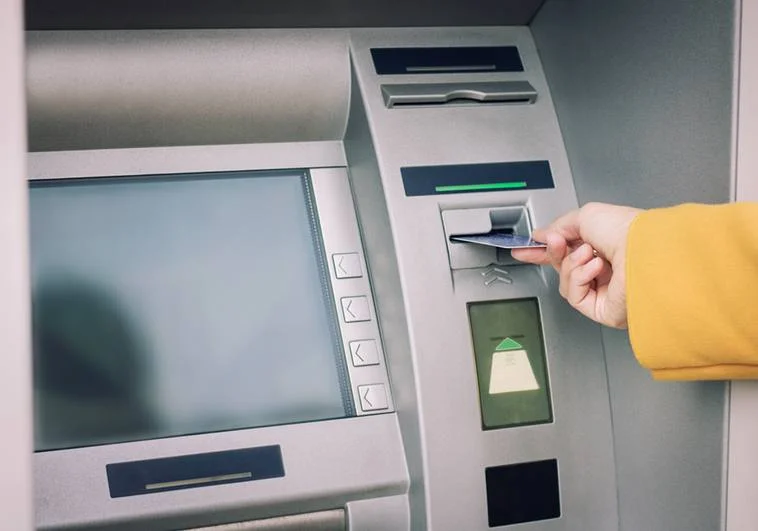Alertan por estafa en cajeros automáticos de Cancún, aprovechan que clientes no cierran sesión