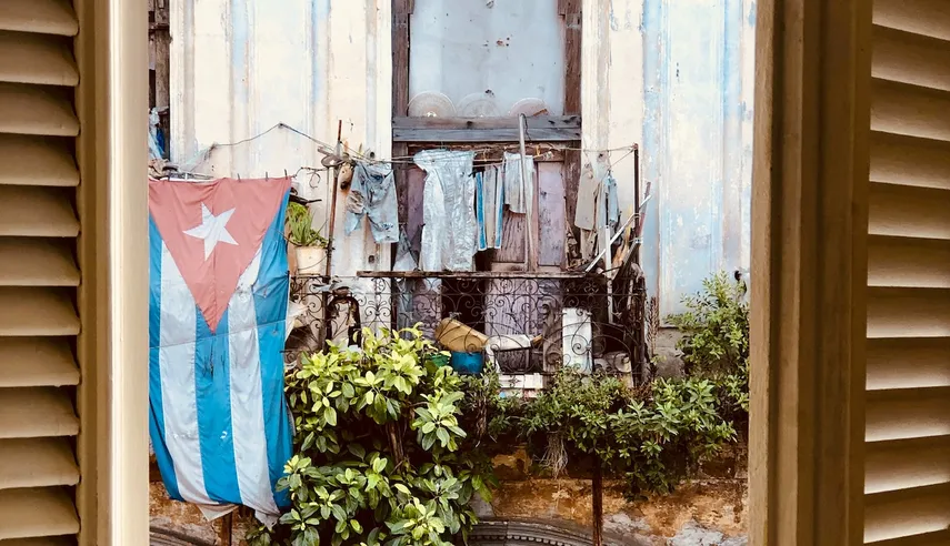 El frío histórico en Cuba dejó una temperatura récord de cero grados mientras persisten apagones y crisis energética en la isla.