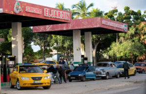Cuba activa plan de emergencia por desabastecimiento agudo de combustible