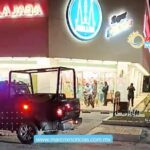 Ladrones abandonan su motocicleta tras asaltar Farmacia Guadalajara en Cancún