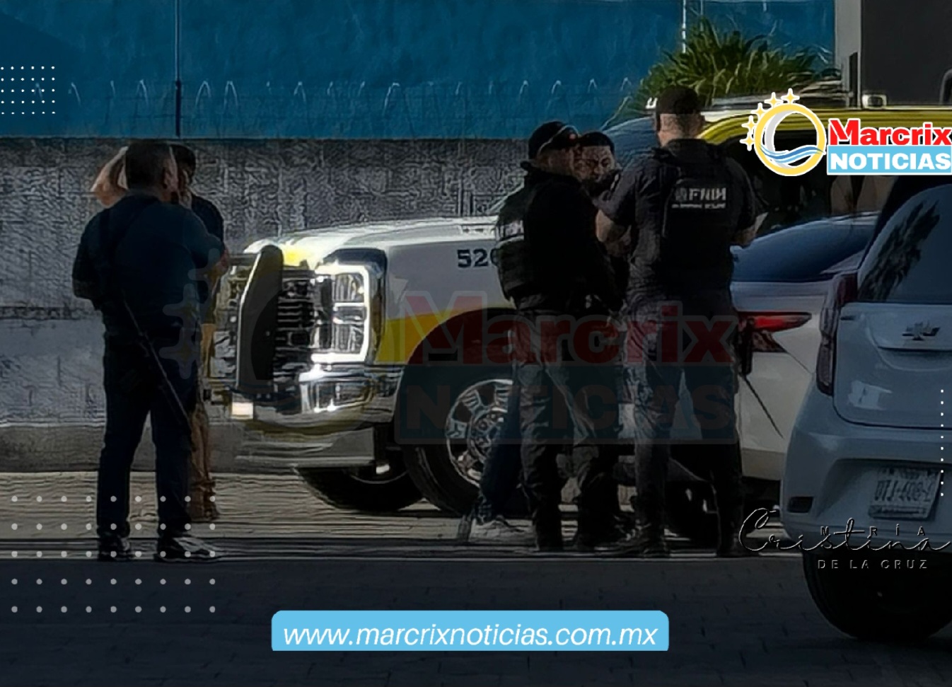 Asalto a mano armada en la López Portillo tras un retiro bancario dejó un robo de hasta 150 mil pesos y fuerte movilización policial.