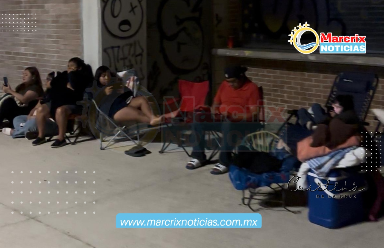 Cancunenses duermen en el Beto Ávila para conseguir boletos para la Banda MS