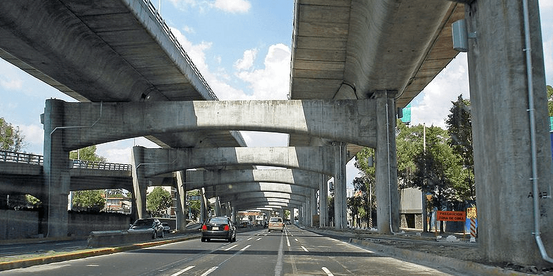 Exvocero de Fox acusa presunto desvío de 180 millones de dólares en el Segundo Piso del Periférico