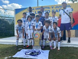 Valladolid F.C. se corona bicampeón de la Liga Guillermo Cañedo Sub 9 en Cancún