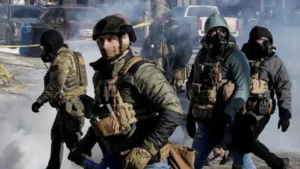 Migrante pierde parcialmente la memoria tras golpiza de ICE en Estados Unidos