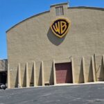 Warner abre la puerta a Paramount tras elevar su oferta de compra
