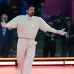 El Cervantes en Estados Unidos y la RAE reconocen la labor de Bad Bunny difundiendo el español