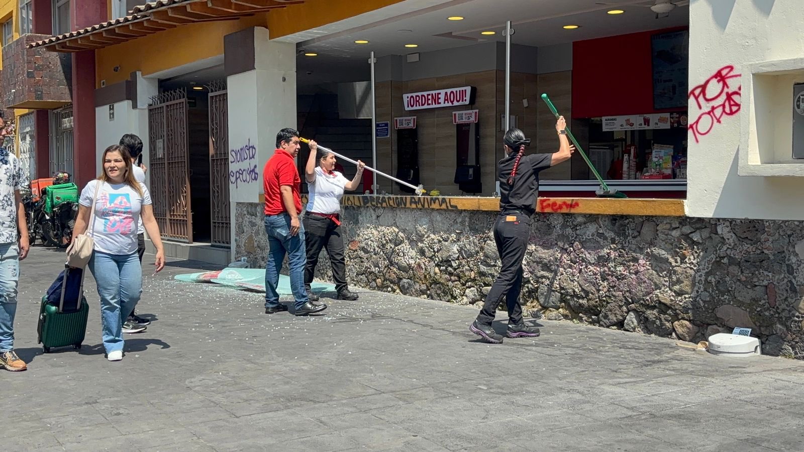 Marcha del 8M dejó pérdidas económicas por más de 66 millones de pesos en CDMX