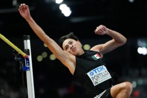 El mexicano Erick Portillo conquista la presea plateada tras su historica participación en el Mundial de Atletismo Bajo Techo