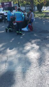 Monjas atropellan a motociclista en la Glorieta de la Libertad de Expresión en Chetumal