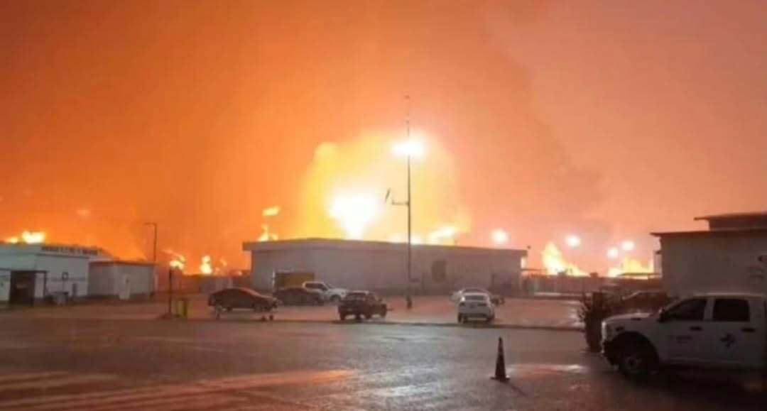 Incendio en la refinería Dos Bocas