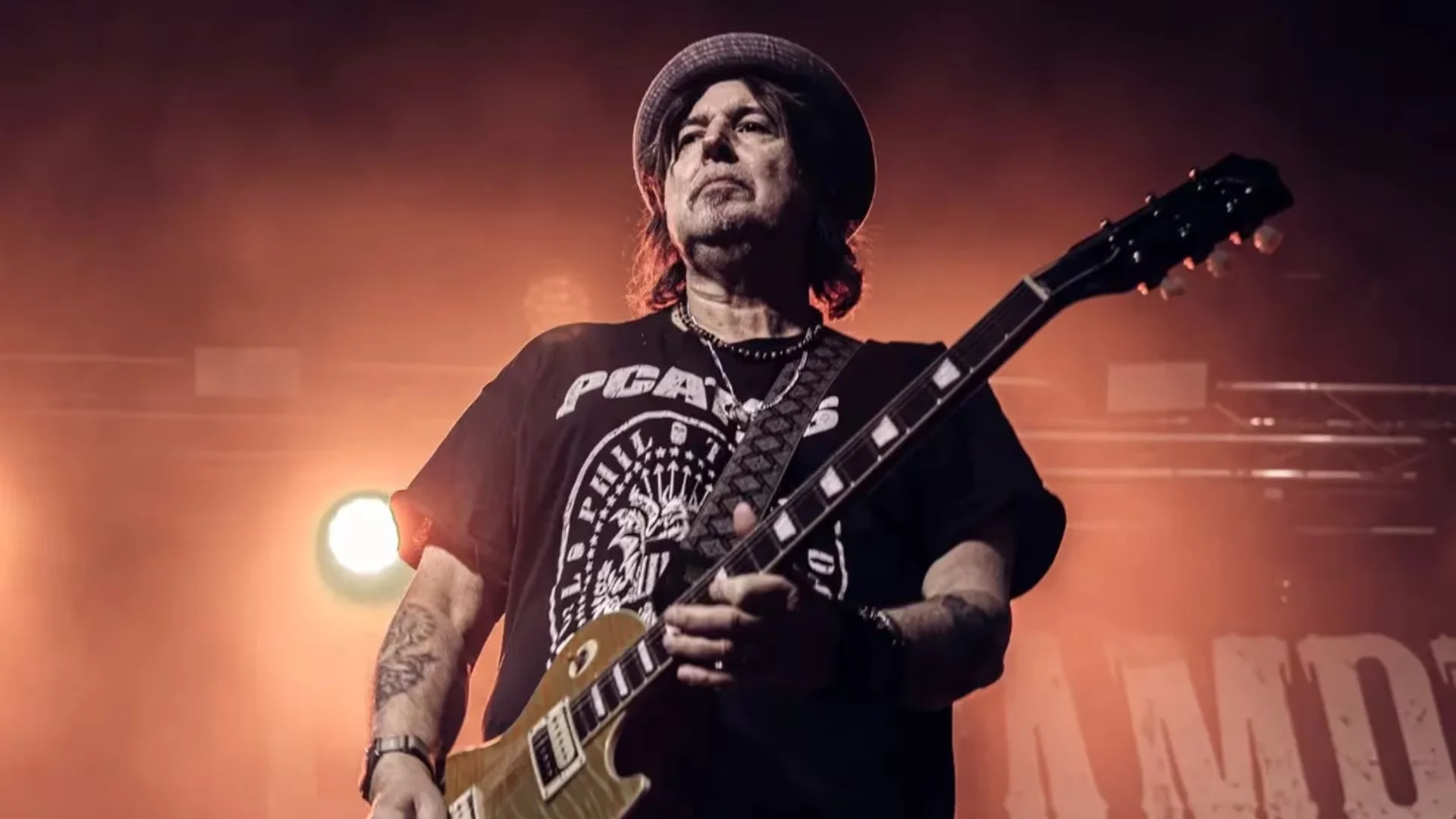 Murio-Phil-Campbell-guitarrista-de-Motorhead-tra