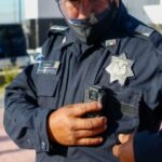 Detienen a policía estatal con el celular de una persona desaparecida
