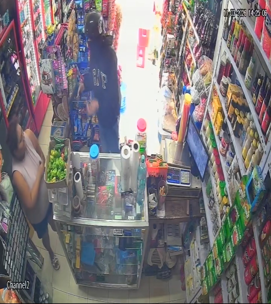 Captan violento asalto en negocio de Ciudad Natura en Cancún