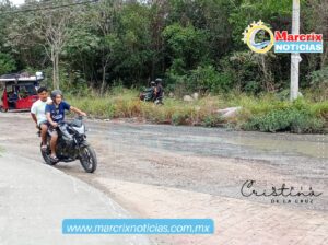 Lluvias agravan los baches en las avenidas del norponiente de Cancún