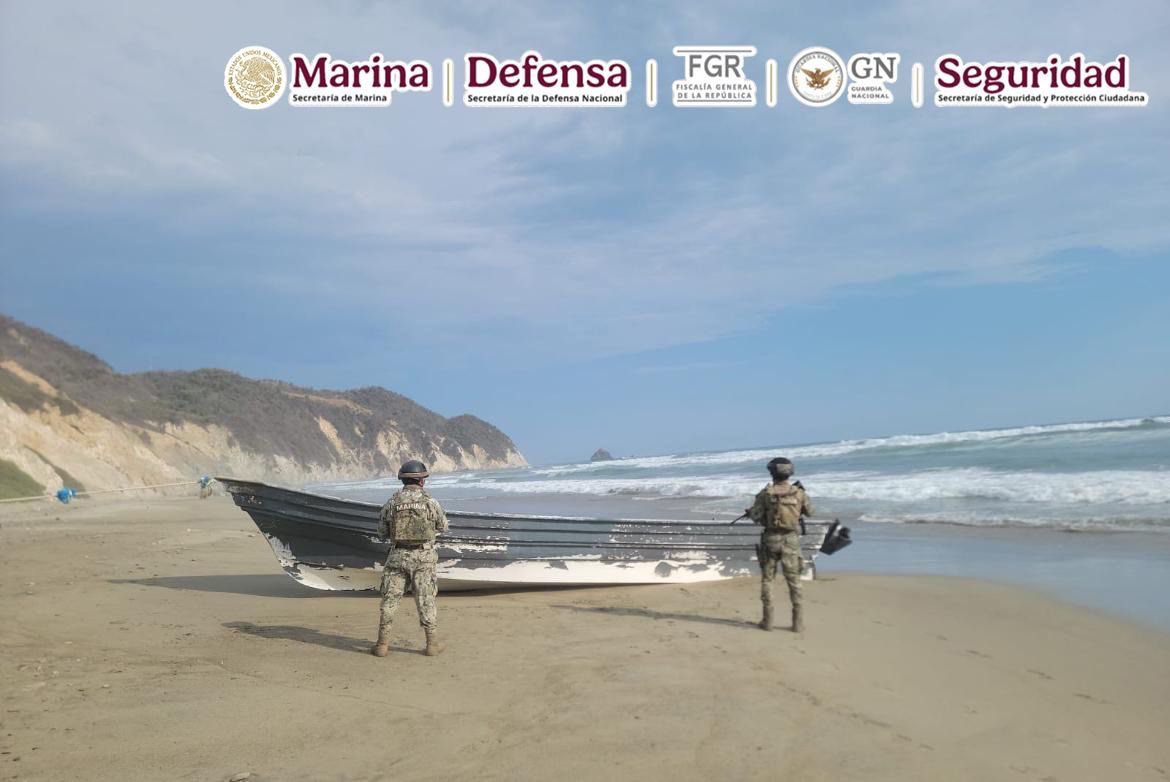 Decomisa Marina 265 kilogramos de cocaína frente a las costas de Michoacán