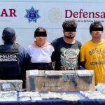 Detienen en Cancún a tres presuntos generadores de violencia con armas y droga