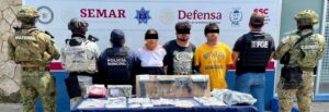 Detienen en Cancún a tres presuntos generadores de violencia con armas y droga