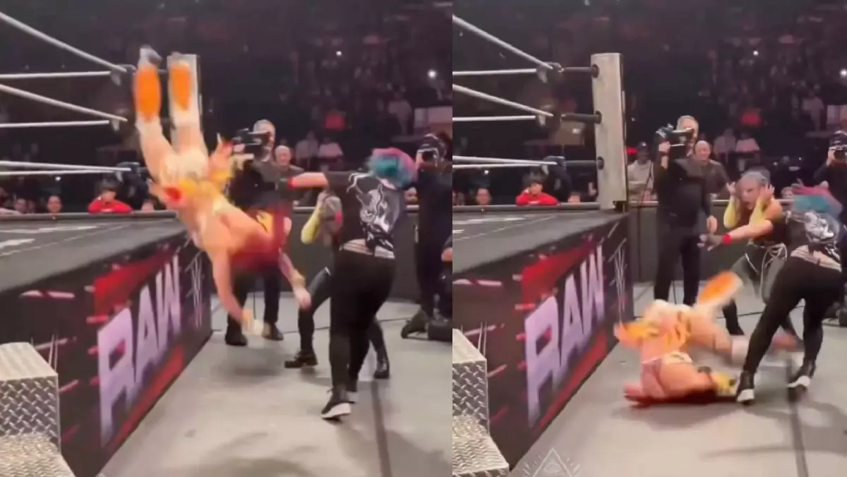 Caida de luchadora de la WWE