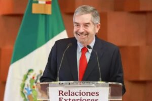 Juan Ramón de la Fuente deja la Secretaría de Relaciones Exteriores por motivos de salud