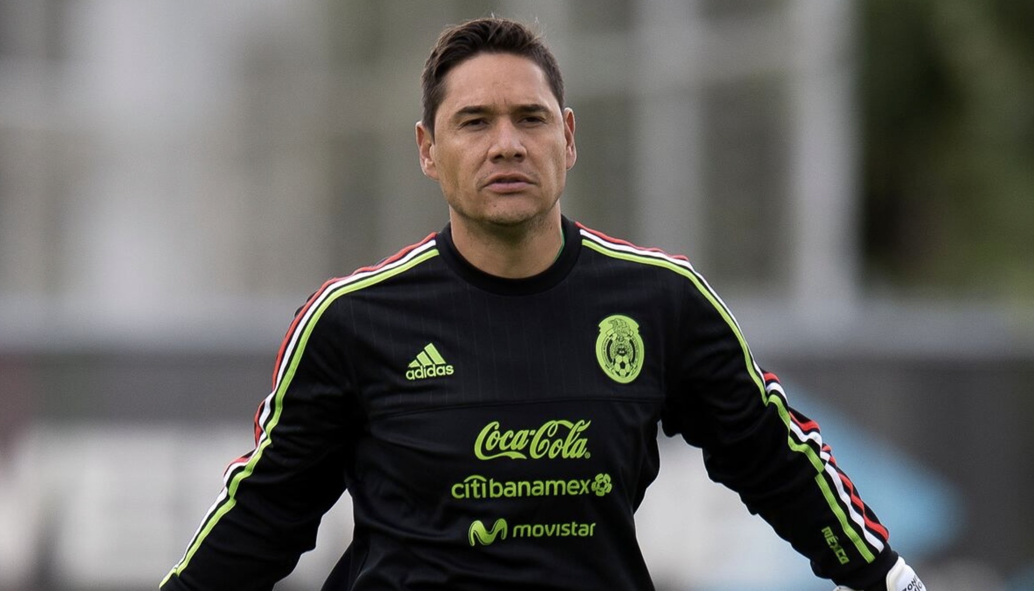 Moisés Muñoz es llevado de emergencia